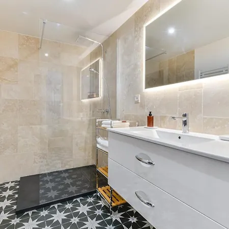 Apartament Superb Bright In Bastille *